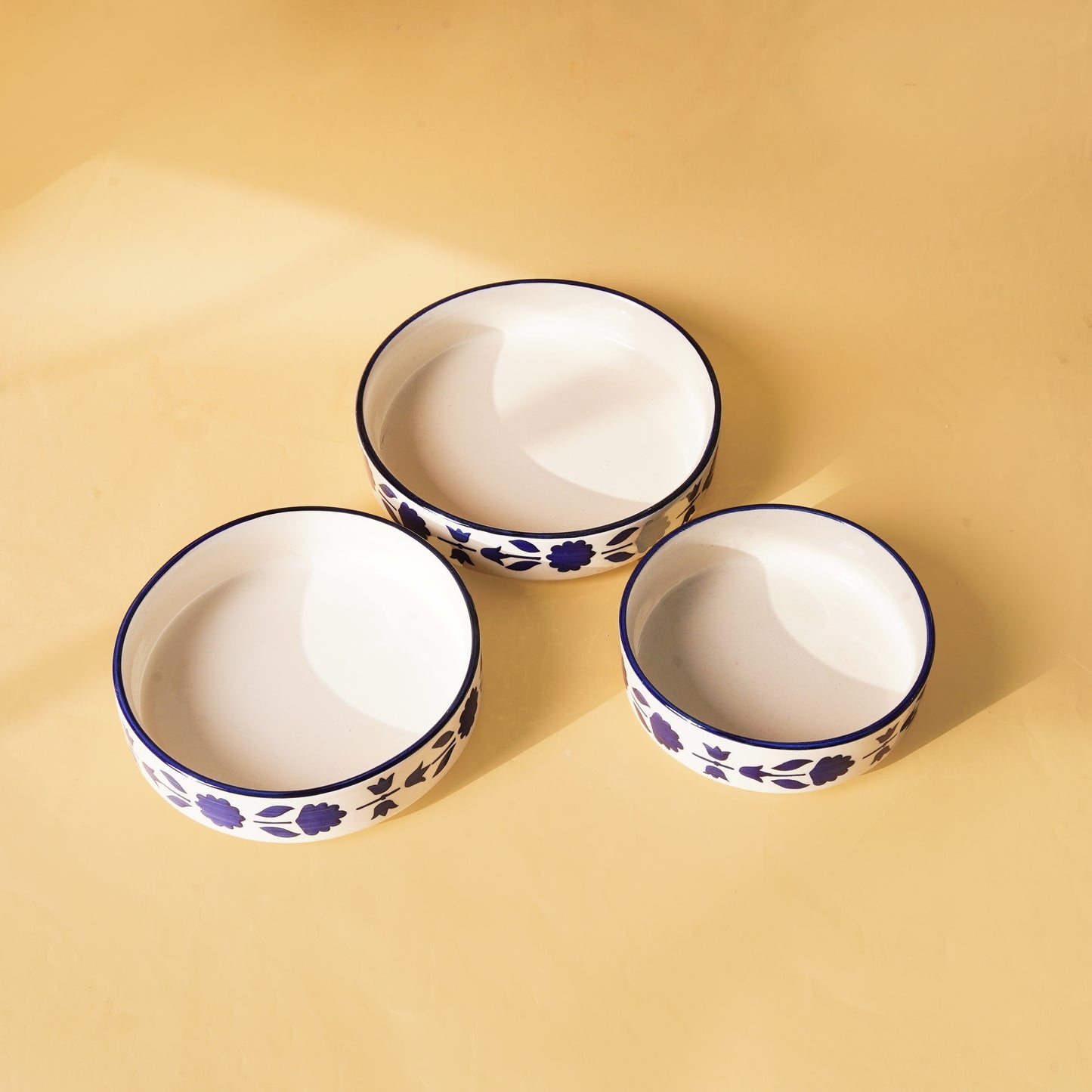 Floral flat bowls (set of 3)