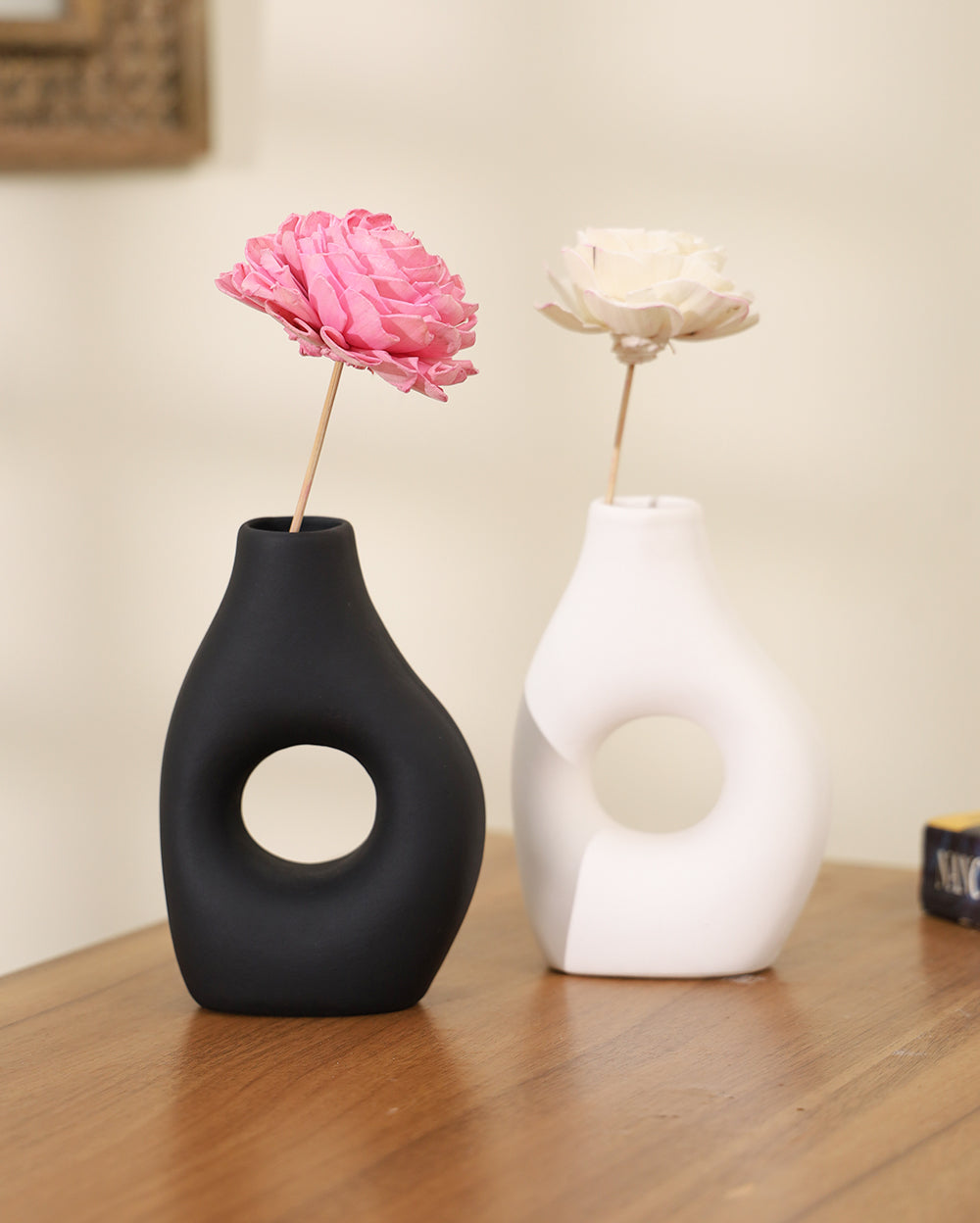 The pear vase