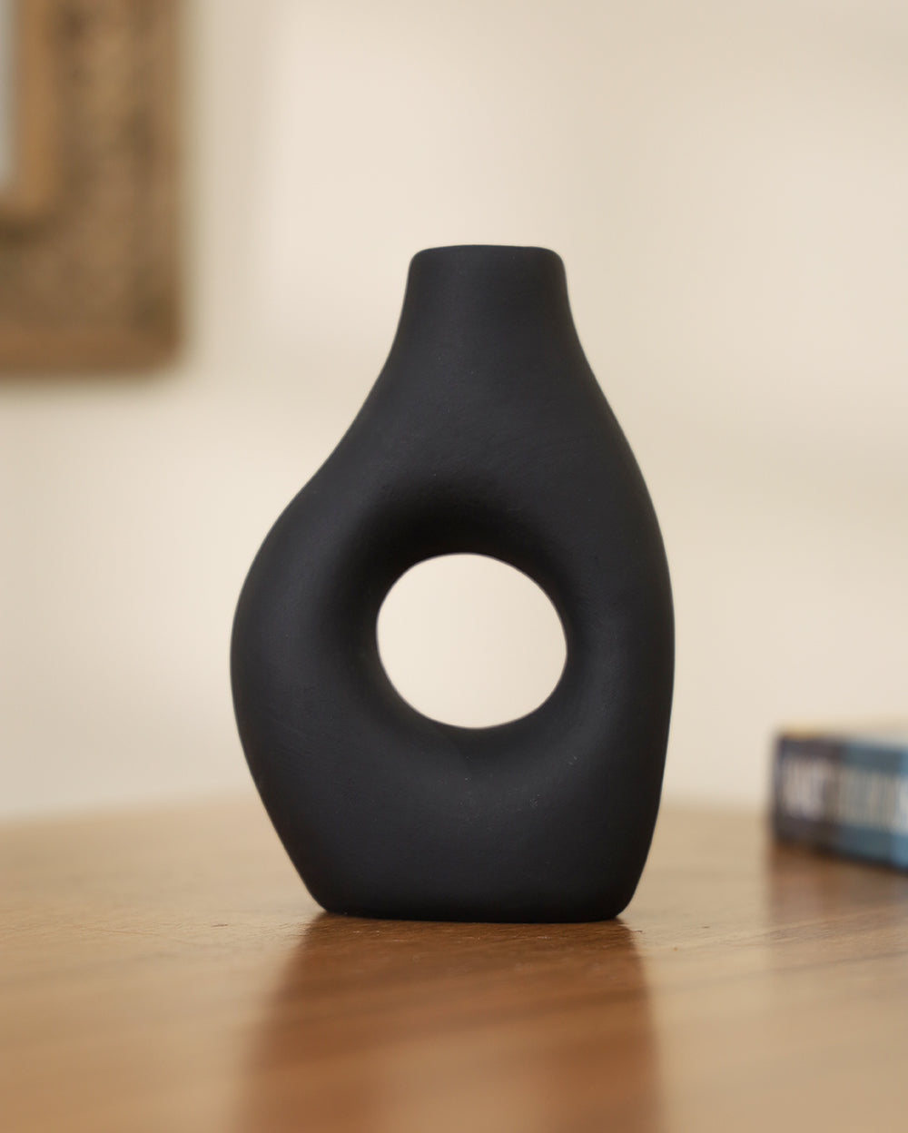 The pear vase