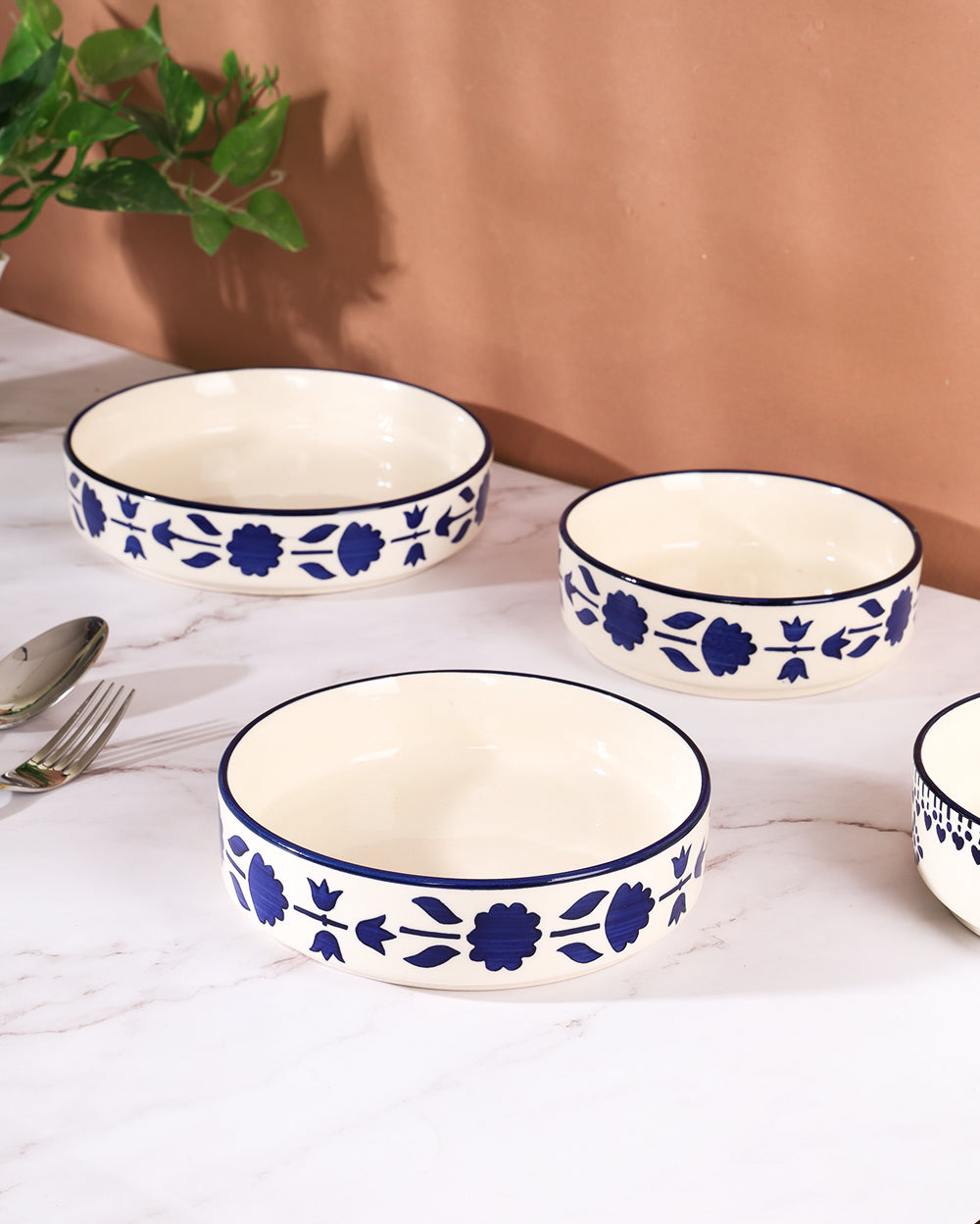 Floral flat bowls (set of 3)