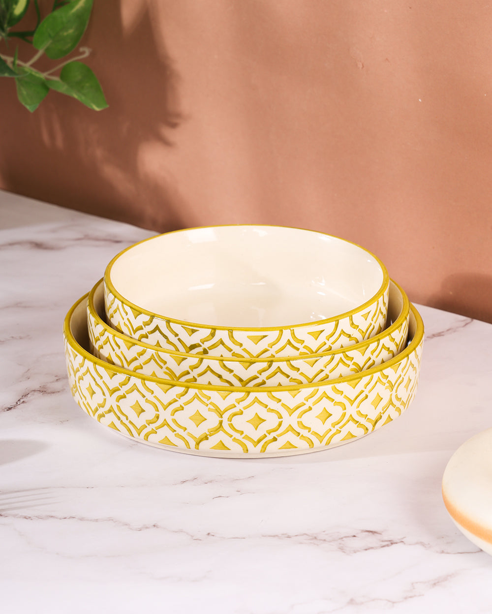 Sunshine flat bowls (set of 3)