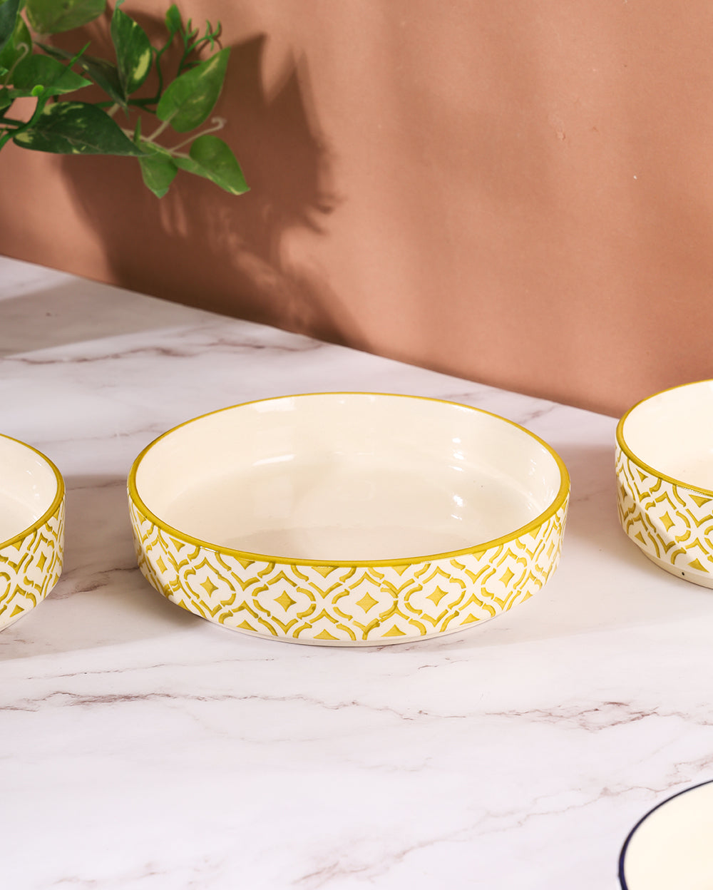 Sunshine flat bowls (set of 3)