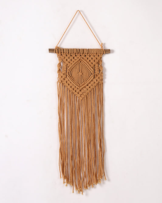 Honey Flowing macrame wall hanging