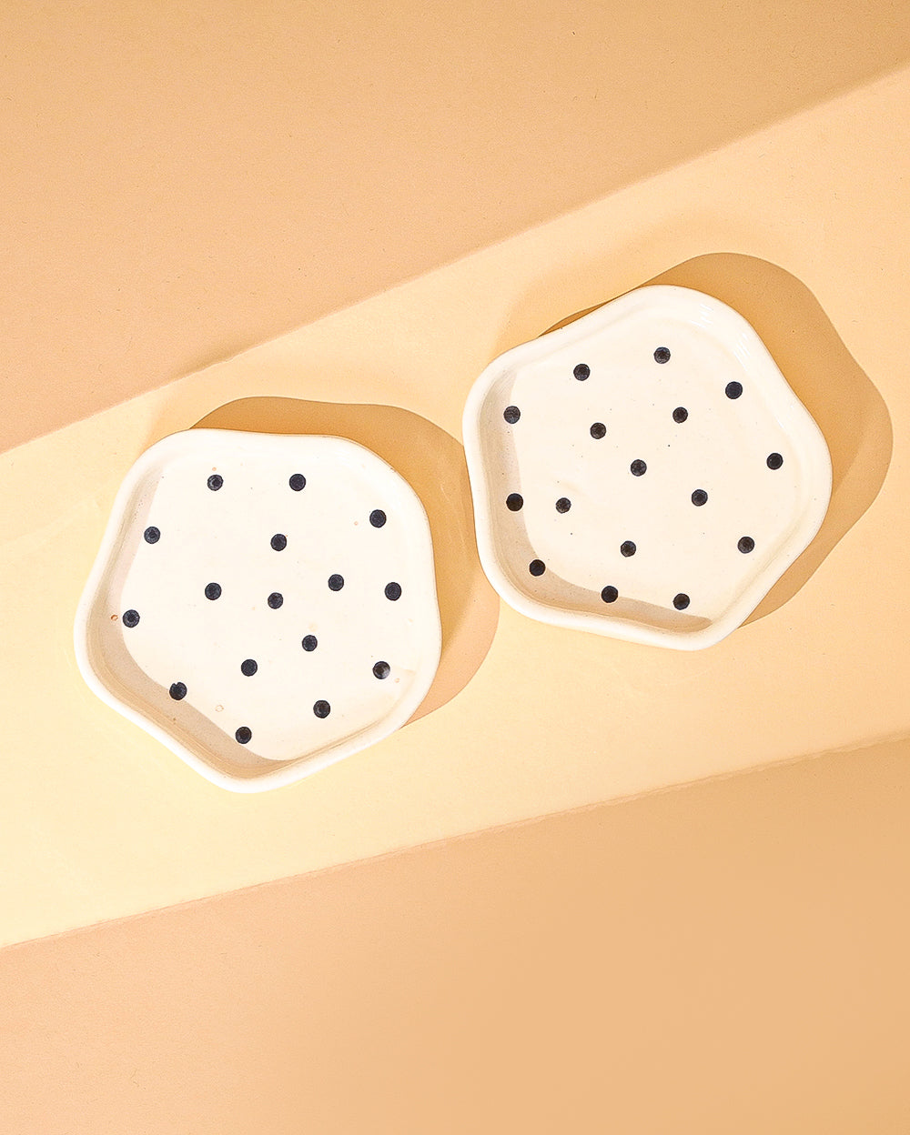 Polka dot dessert plate Set of 2 Microwave Safe