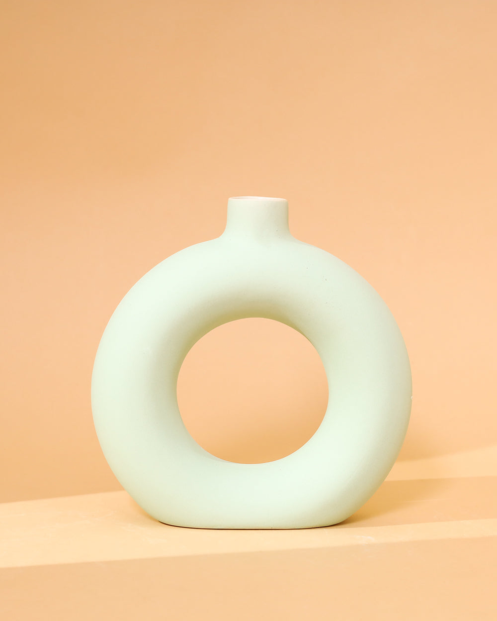 Mint donut vase