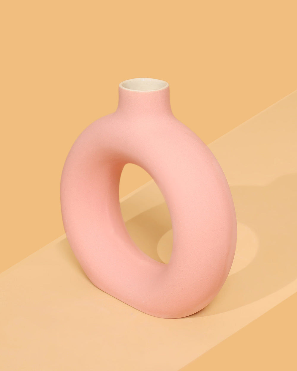 Solo donut vase