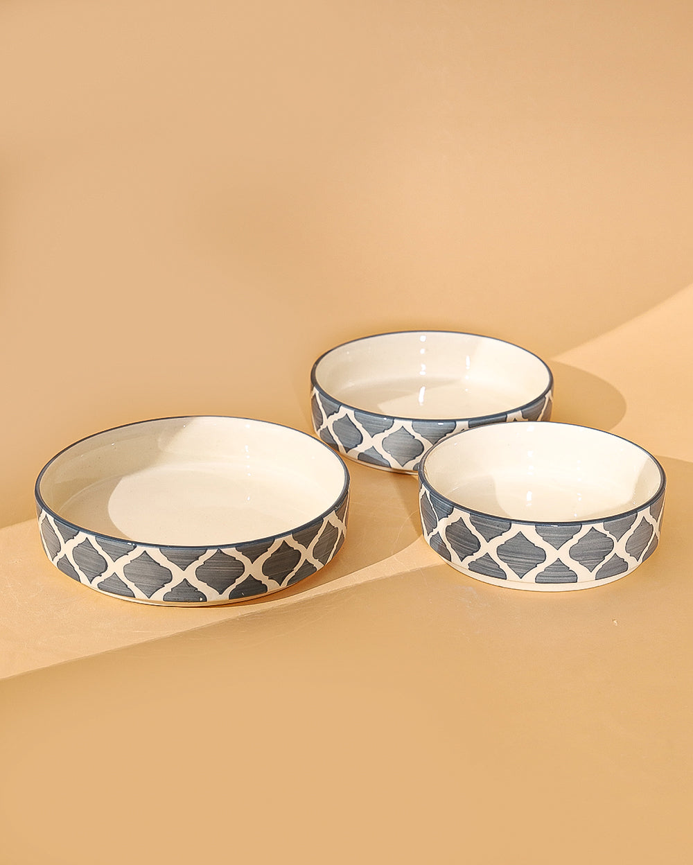 Geometrical flat bowl (set of 3)