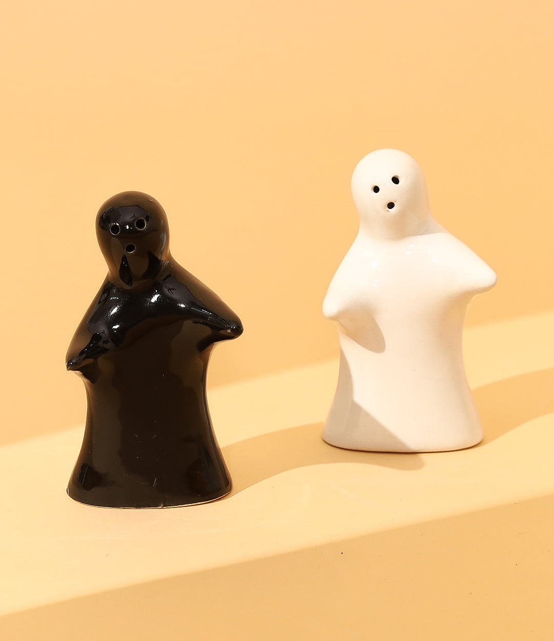 Spooky sale n pepper shakers