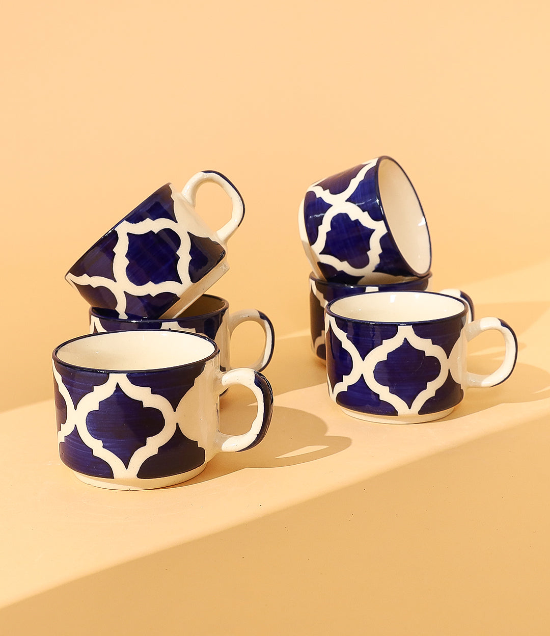 Geometrical tea cups