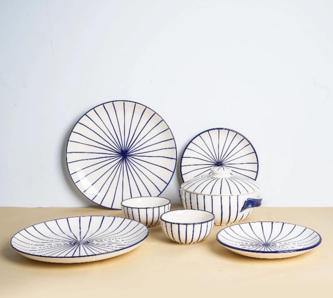 Wildflower dinner set